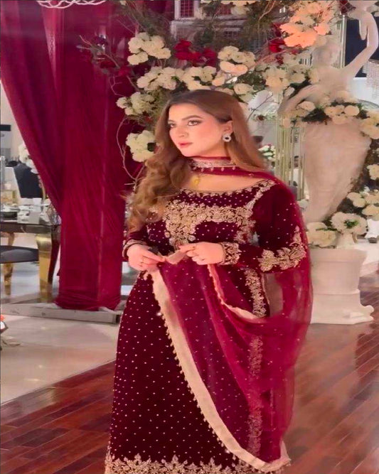 Aneelas Luxury Velvet Collection "Red Gold"