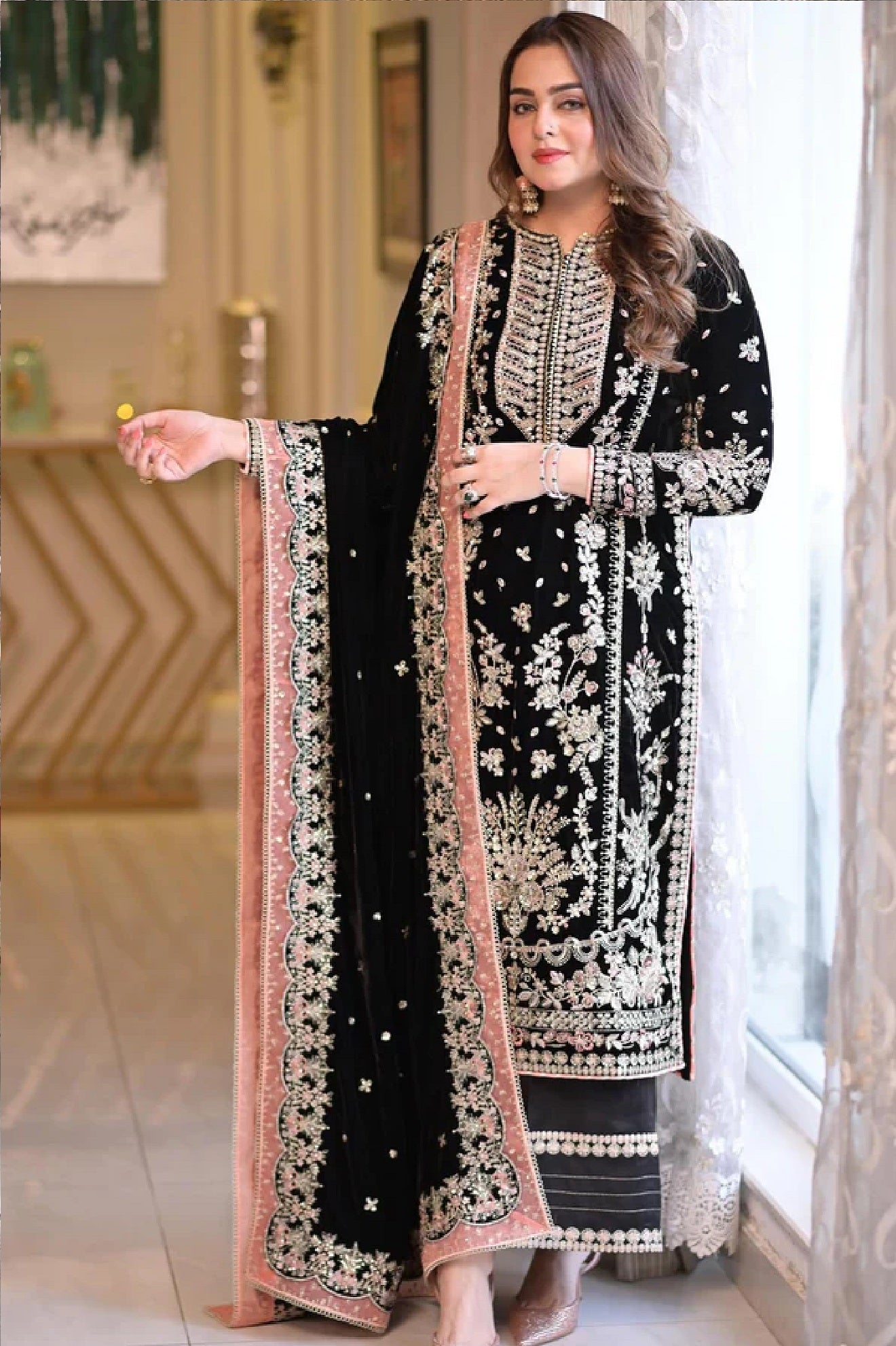 Aneelas Luxury Velvet Collection "Black Silver"