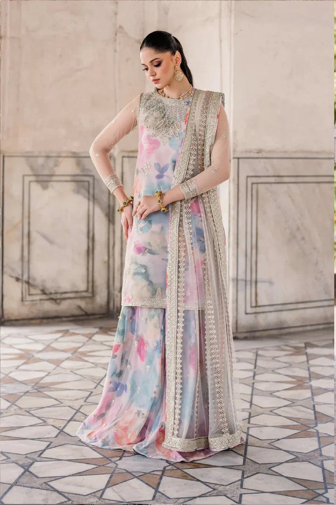 Iznik Luxury Silk Embroidered Collection D-09