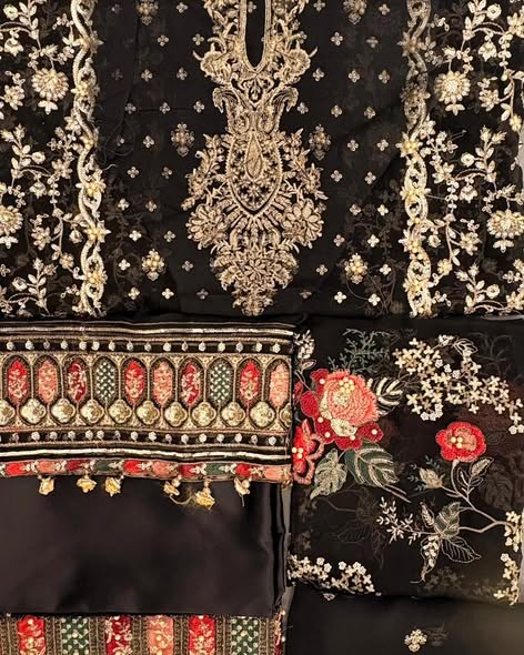 Charizma 𝐃𝐚𝐚𝐬𝐭𝐚𝐧-𝐞-𝐉𝐚𝐬𝐡𝐚𝐧 - Luxury Black