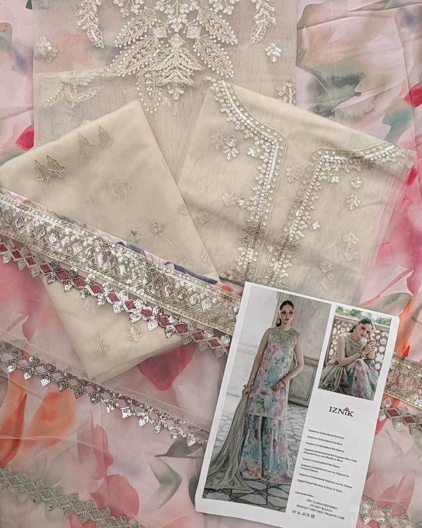 Iznik Luxury Silk Embroidered Collection D-09